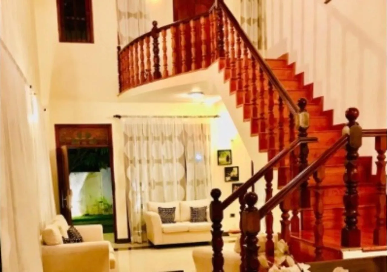 Ama Villa Negombo 0*,